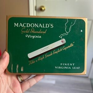 4/$100 Tobacciana Macdonald’s cigarette tin case VTG 💚
